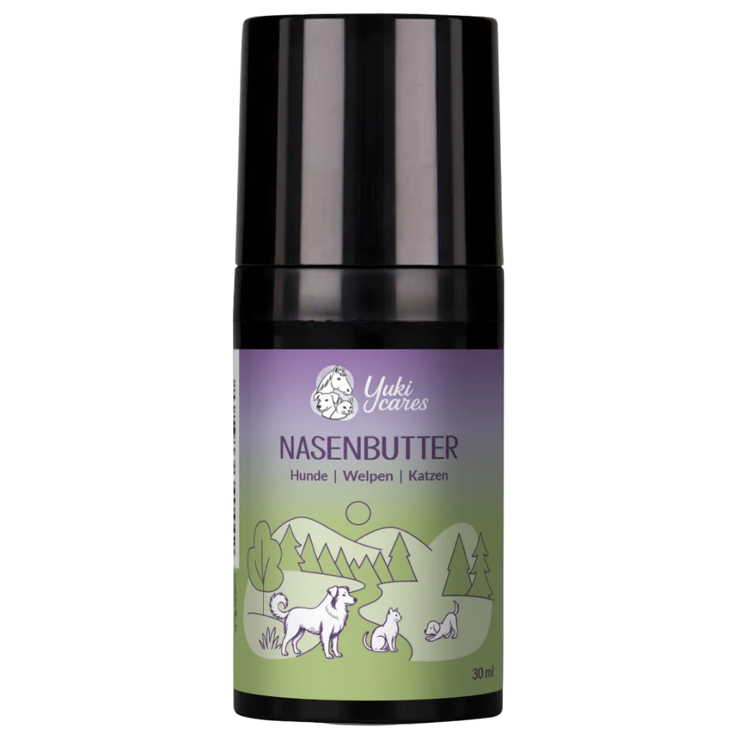 Eine Dose Nasenbutter für Hunde, Welpen und Katzen mit einem lila-grünen Etikett und Tiermotiven im Wald.