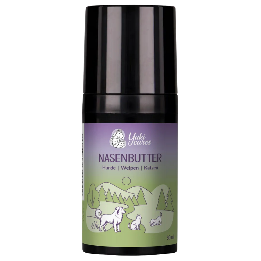 Eine Dose Nasenbutter für Hunde, Welpen und Katzen mit einem lila-grünen Etikett und Tiermotiven im Wald.